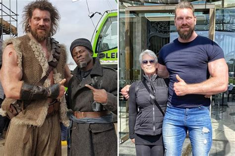 Meet Olivier Richters, the giant 7ft2, 342lbs Dutch。